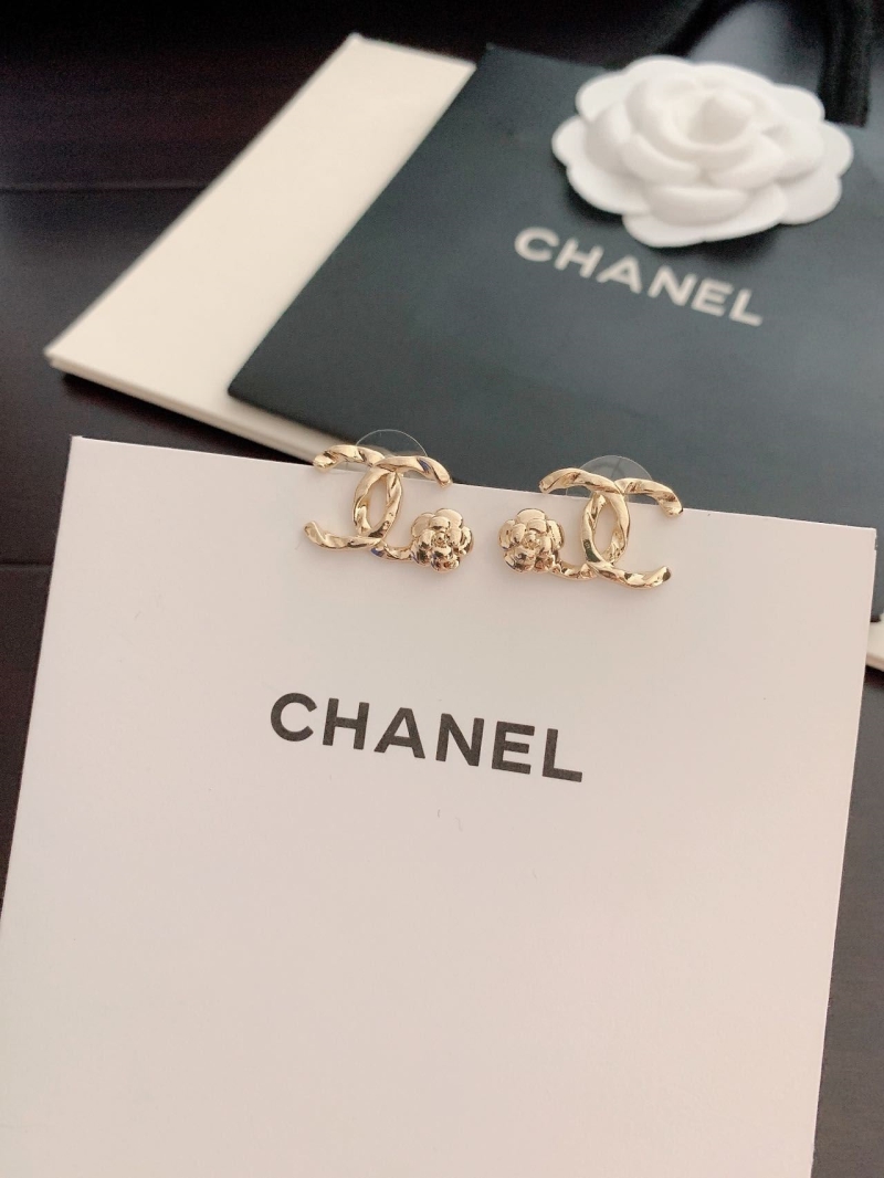 Ch**el earrings